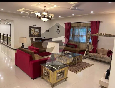 DHA BRAND NEW ULTRA MODERN STYLE UPER PORTION FOR RENT DHA Phase 8