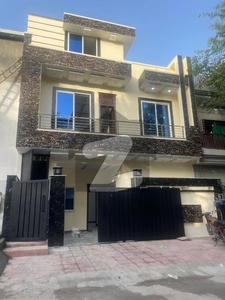 G-11 Brand New 4 Marla Double Story House For Sale G-11
