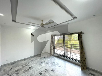 Gorgeous 1 Kanal Upper Portion For rent Available In DHA Phase 7 - Block P DHA Phase 7 Block P