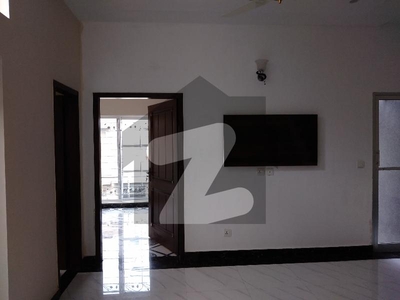 House 5 Marla For rent In Punjab Coop Housing Society Punjab Coop Housing Society