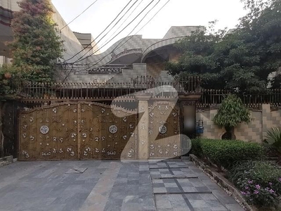 House Of 1 Kanal Available For Sale In Marghzar Officers Colony Marghzar Officers Colony