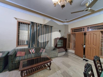 Ideal Location House Available Gulshan-e-Iqbal Block 4