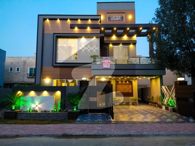 Luxurious Designer 10 Marla Brand New House For Sale In Bahria Town Lahore Bahria Orchard Phase 1 Southern
