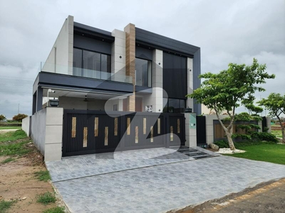 Luxury House of One Kanal For Luxury Living Style at Superb Hot Location in DHA DHA Phase 7