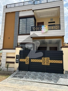 Modern Design 5 Marla Luxury Brand New House For Sale In Lahore Park View City Executive Block