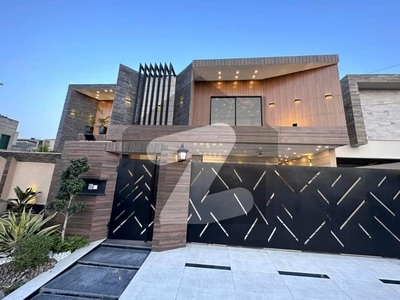 ONE KANAL ULTRA MODERN HOUSE FOR SALE Top Location of DHA EME Lahore EME Society