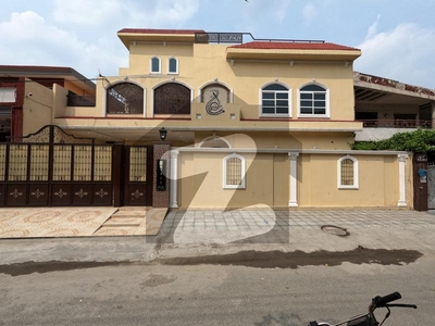 Owner Built Brand New 1 Kanal Furnished House PiA Society Near Wapda Town Main Boulevard LHR PIA Housing Scheme Block D