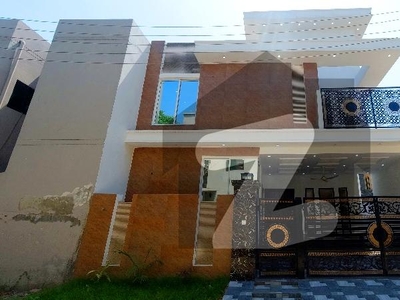 Prime Location 7 Marla House Available In Punjab Small Industries Colony - Block H For sale Punjab Small Industries Colony Block H