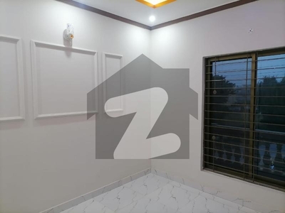 Prime Location House In Izmir Town Sized 5 Marla Is Available Izmir Town