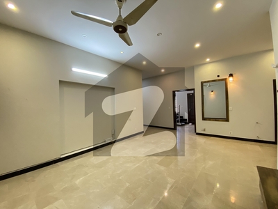 Prime Location Upper Portion Available For Rent Bahria Enclave Sector A