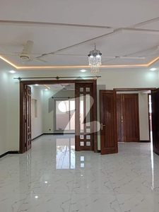 Sector F1 10 Marla House For Sale Boulevard Back Gas Installed Ideal Location Bahria Town Phase 8 Sector F-1