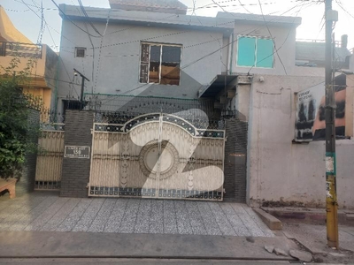 SEMI COMMERCIAL GROUND FLOOR ( SILENT OFFICE OR WAREHOUSE) AVAILABLE FOR RENT IN KARIM MARKET ALLAMA IQBAL TOWN LAHORE Allama Iqbal Town Karim Block