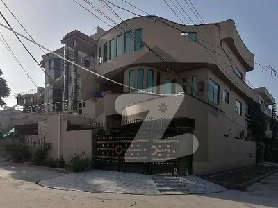 Stunning Corner House Is Available For sale In Marghzar Officers Colony Marghzar Officers Colony