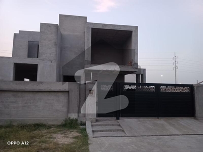 Top Location Grey Structure 1 Kanal House For Sale Z1-Block DHA Phase 7 DHA Phase 7 Block Z1