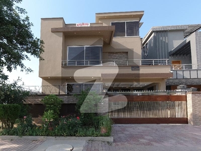 Triple Storey 10 Marla House Available In Bahria Greens - Overseas Enclave - Sector 6 For Sale Bahria Greens Overseas Enclave Sector 6