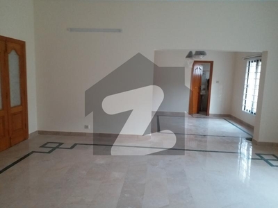 Upper Portion Separate Gate 1 Kanal Available For Rent Chaklala Scheme 3