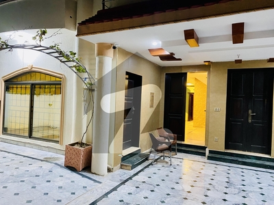 USED 12 MARLA 5 BEDROOM DOUBLE UNIT HOUSE Bahria Town Phase 5