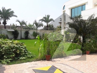 Very Well Maintained With Big Frot 2000 SQY House For Sale F-7