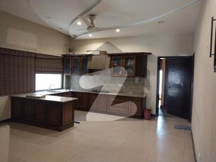 1 KANAL SEMI FURNISHED UPPER PORTION PHASE 1 DHA LAHORE DHA Phase 1