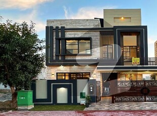 10 Marla Brand New Luxury House Available For Sale In Rafi Block Bahria Town Lahore Bahria Town Rafi Block