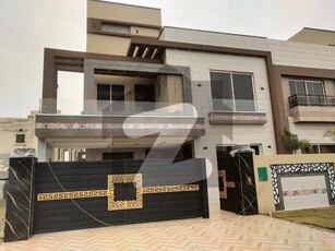 10 Marla House For Sale On Ideal Location Of central block ,Bahria orchard Lahore Bahria Orchard Phase 1 Central