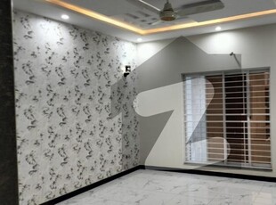 10 Marla Upper Portion For rent In Bahria Town - Sector C Bahria Town Sector C