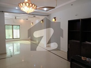10 Marla Upper Portion For Rent In Gulbahar Bahria Town