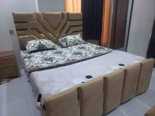 1BED STUDIO FURNISHED APORTMENT IS AVAILABLE FOR SALE IN SECTOR B BAHRIA TOWN LAHORE