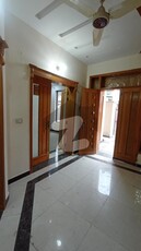 25*40 Brand new Marla upper portion available for Rent in G-13 Islamabad nearly Kashmir highway G-13/1