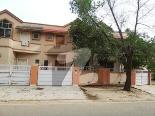 40 Feet Road Beautiful House For Rent In Eden Abad Lahore Main Road Near Ring Road Dha 11 Rahbar Khayaban E Amin Edenabad