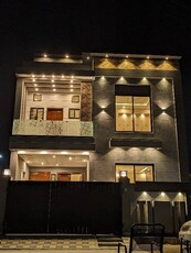 5 Marla Brand New First Entry Luxury Double Storey Double Unit Latest Modern Stylish House Available For Sale In Park View City Lahore By Fast Property Services Real Estate And Builders With Original Pictures.