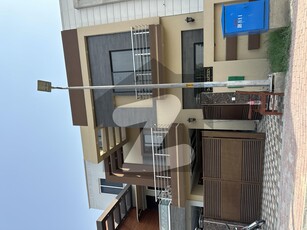 5 Marla Brand new house available for Rent Bahria Orchard