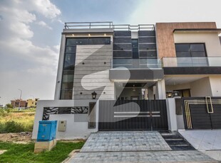 5 MARLA BRAND NEW MODERN DESIGN BUNGLOW AVAILABLE FOR SALE IN DHA 9 TOWN DHA 9 Town