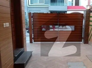 5 Marla Upper Portion Available For Rent In Jasmine Block Bahria Town Lahore Bahria Town Jasmine Block