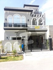 Beautiful House and brand new house in park view city on hot location Park View City