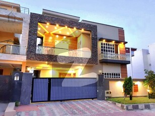 Elegant 10 Marla House At Height Location Bahria Greens Overseas Enclave