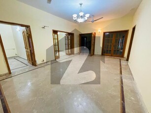 Renovated 5 Bedroom House In G-6 For Rent G-6