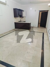 One Bed Unfurnished Apartment Available For Rent F-11 Markaz