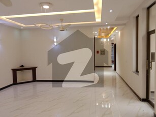 1 KANAL MODERN DESIGNE TOP LOCATION BUNGLOW DHA LAHORE DHA Phase 4