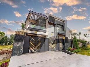 10 MARLA BRAND NEW FULLY FURNISHED ULTRA MODERN HOUSE AVAILABLE FOR RENT DHA 9 Town