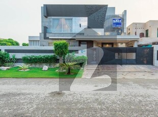 1 KANAL MODERN DESIGNE TOP LOCATION BUNGLOW DHA LAHORE DHA Phase 7