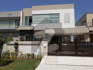 10 Marla Beautiful House Near Park Available For Sale in P Block Phase 1 DHA Lahore DHA Phase 1 Block P