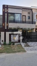 5 Marla Brand New Luxurious Stylish Ultra Modern Designer House for Rent in DHA phase 9 Town Lahore DHA 9 Town