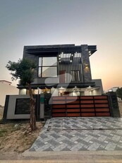 8 Marla House Available for rent in bahria orchard Phase 2 Bahria Orchard Phase 2