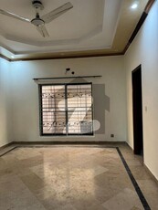 Lower Lock 10 Marla Upper Portion Available For Rent In DHA Phase 8 Ex Air Avenue Good Location DHA Phase 8 Ex Air Avenue