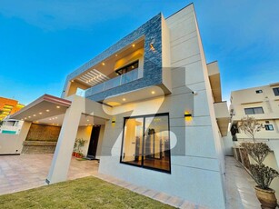 Top Location Beautiful House With Best Design For Sale DHA Defence Phase 2