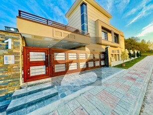 Ultra Luxury House With 6 Bedrooms For Sale At Dha 2 DHA Defence Phase 2