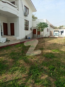 1000 Yards House For Rent In Army Housing Scheme Zamzama Zamzama