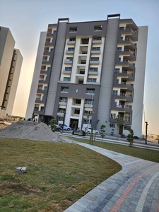 Beautiful Location 10 Marla Apartment Available For Sale In Askari 11