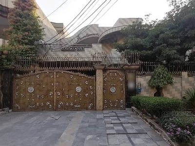 House Of 1 Kanal Available For sale In Marghzar Officers Colony